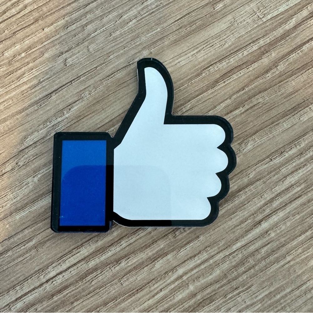 Facebook Like Thumb Magnet Office Desk Decor Cubicle Gift Collectible